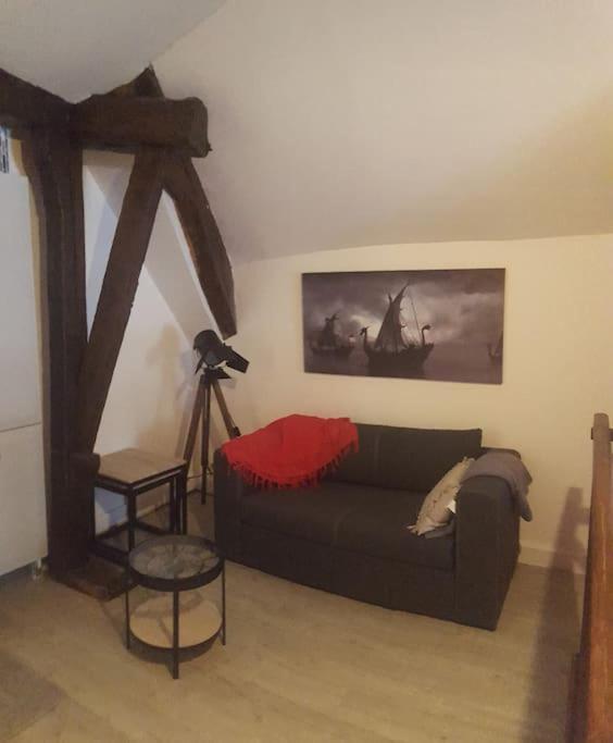 Apartamento Appt De Charme En Plein Coeur Historique Dives-sur-Mer Exterior foto